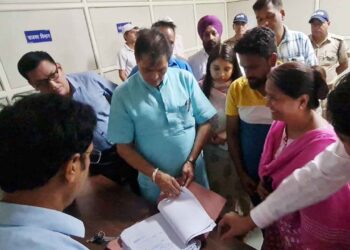 मंत्री अग्रवाल ने चारधाम यात्रा रजिस्ट्रेशन कार्यालय का किया स्थलीय निरीक्षण