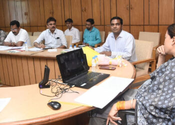 30 जून तक महालक्ष्मी किट लाभार्थियों तक पहुँचाया जाये : रेखा आर्य