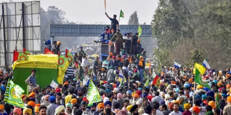 शंभू बॉर्डर पर यथास्थिति बरकरार रखने का आदेश, किसानों की मांगों को लेकर गठित होगी समिति