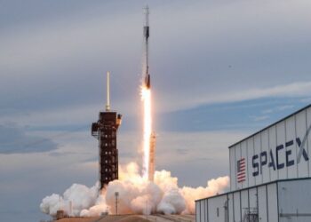 SpaceX कब भेजेगा मंगल ग्रह पर अपना पहला अंतरिक्ष यान