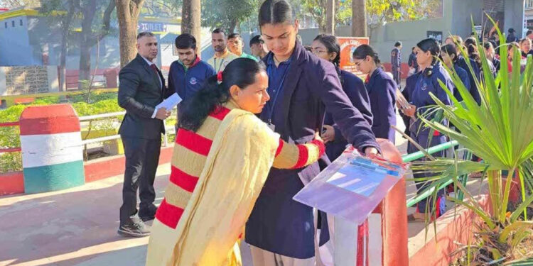 उत्तराखंड बोर्ड की परीक्षाएं शुरू