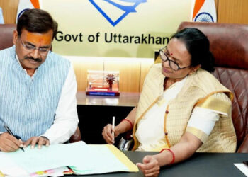 नवनियुक्त मुख्य सचिव आनंद बर्द्धन ने पदभार ग्रहण किया