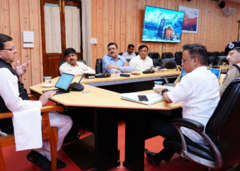 किरायेदारों का सत्यापन न कराने वाले लोगों पर जुर्माना लगाने के सीएम ने दिए निर्देश