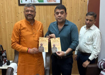 टीबी की जांच हेतु हर वार्ड में लगाया जायेगा विशेष स्वास्थ्य जांच शिविर : महापौर