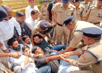 ईडी दफ्तर पर यूथ कांग्रेस का जोरदार प्रदर्शन