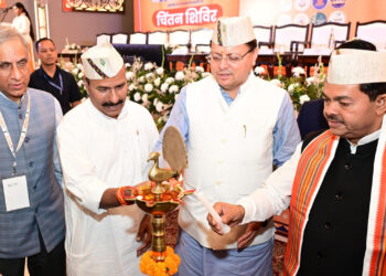 प्रधानमंत्री की नीतियों से तीस करोड़ लोग गरीबी रेखा से बाहर निकले : मुख्यमंत्री