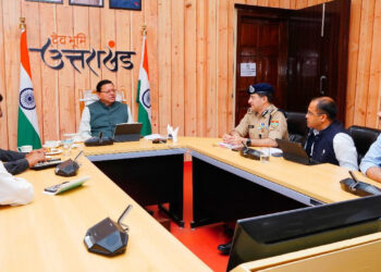चारधाम यात्रा और राष्ट्रीय प्रतिष्ठानों की सुरक्षा बढ़ाने के सीएम ने दिए निर्देश