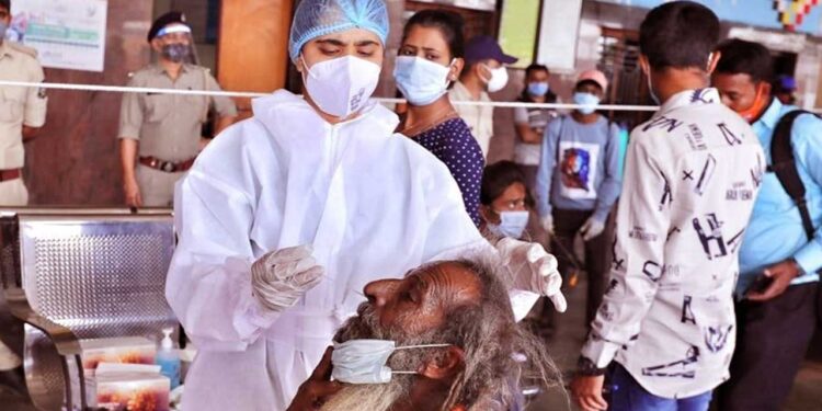 चीन के बाद अब अमेरिका में फैला कोविड का नया वैरिएंट, तेजी से बढ़े कोरोना के केस