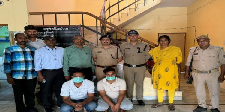 इंजीनियर से 1.39 करोड़ की ठगी मामले में दो गिरफ्तार