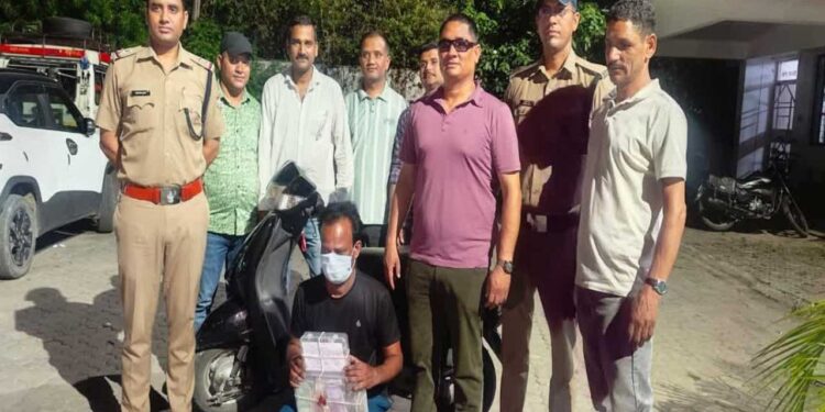56 लाख की स्मैक के साथ ड्रग स्मगलर गिरफ्तार