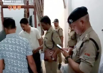 गृह क्लेश में पति ने पत्नी की हत्या कर की खुदकुशी