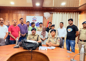 10 करोड़ की एमडीएमए ड्रग्स के साथ महिला गिरफ्तार