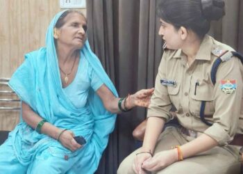 कांवड़ भीड़ में खोई बुजुर्ग महिला बरामद