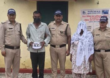हत्या मामले में मृतक की पत्नी व प्रेमी गिरफ्तार