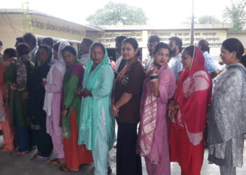 पंचायत चुनाव , दूसरे चरण के मतदान में दिखा उत्साह