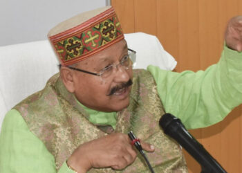 मानसून सीजन को लेकर सजग रहें विभागीय अधिकारी : महाराज