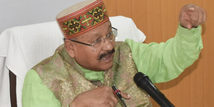 मानसून सीजन को लेकर सजग रहें विभागीय अधिकारी : महाराज