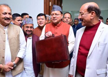 धामी सरकार ने पेश किया 5315 करोड़ का अनुपूरक बजट 