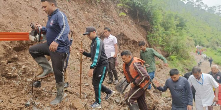 बादल फटा, मलबे में दबकर पांच लोगों की मौत