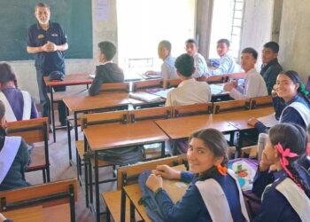 नई शिक्षा नीति 2020 के माध्यम से समाज का डी-स्कूलिंग