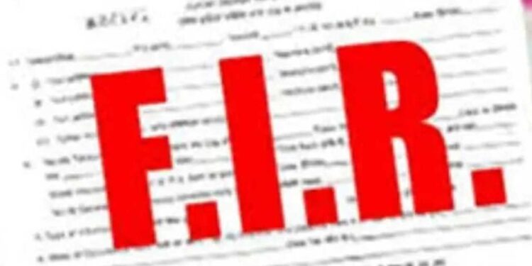 मवेशियों की हड्डियों को लेकर दो समुदायों में टकराव, 300 पर मुकदमा दर्ज