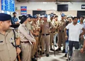 इलाज के दौरान लड़की की मौत, हॉस्पिटल सील