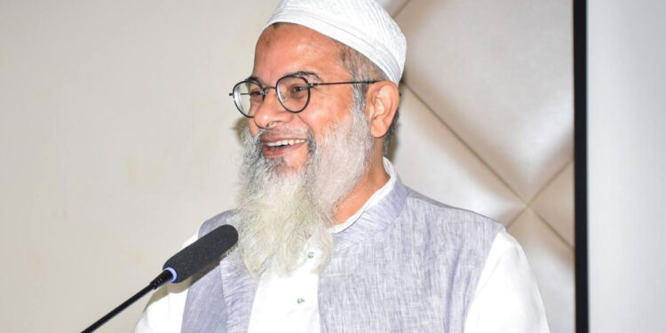 सम्मानजनक जीवन चाहिए, तो हमें त्याग करना होगा : मौलाना मदनी