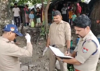 कोसी नदी में मिला नवजात का शव, पुलिस जांच में जुटी