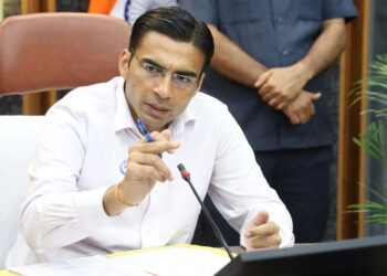 जिलाधिकारी के आदेश पर रिहान की फीस हुई माफ