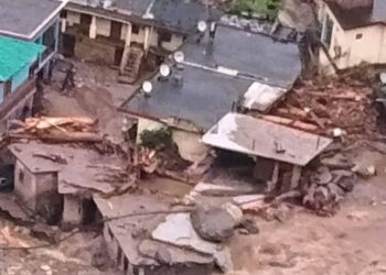 चमोली में भारी तबाही, 35 मकानों को भारी नुकसान