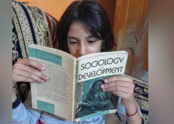 छिपे हुए प्रेरक: सौंदर्य पारिस्थितिकी तंत्र और शरीर को लेकर शर्मिंदगी