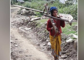 माई बाप सरकार और गरीब, महंगाई और बेरोजगारी का मुद्दा