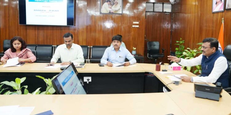 उत्तराखण्ड में पीएम श्री योजना की तर्ज पर बनेगी स्कूलों के लिए योजना : मुख्य सचिव