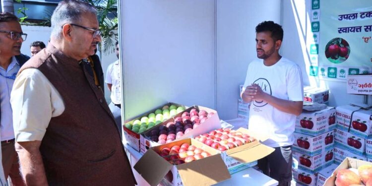 सेब महोत्सव 2.0 का कृषि मंत्री गणेश जोशी ने किया शुभारंभ