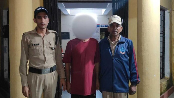 नाबालिग के साथ छेड़छाड़ के आरोप में हवलदार पर मुकदमा