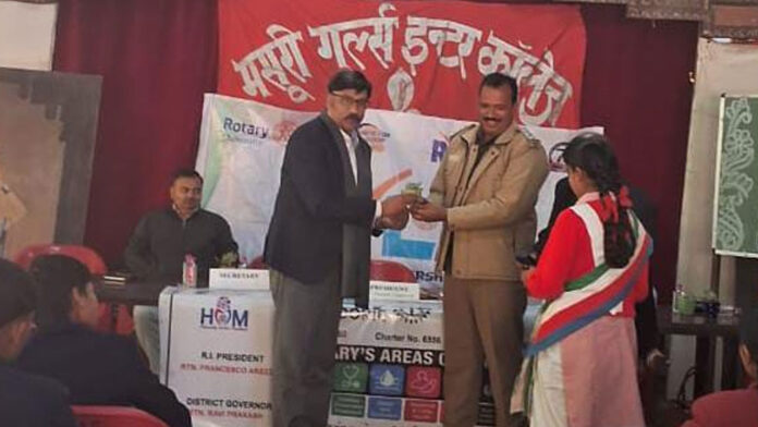 दून पुलिस ने चलाया साइबर जागरूकता अभियान