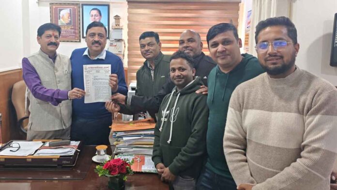 राज्य निगम कर्मचारियों की लंबित मांगों पर हाई पावर कमेटी से शीघ्र निर्णय का आश्वासन