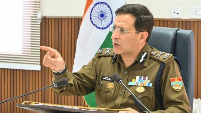 डीजीपी का कड़ा रुख : प्रापर्टी डीलर, रियल एस्टेट एजेंट एवं ब्रोकर का होगा सत्यापन