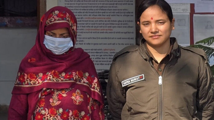 नाबालिग से दुष्कर्म : कलयुगी पिता के कृत्यों में शामिल थी कलयुगी माँ, गिरफ्तार