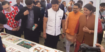 बरेली में ‘इंडिया हैंडमेड’ जीवंत: एक ही छत के नीचे हैंडलूम और हैंडीक्राफ्ट्स