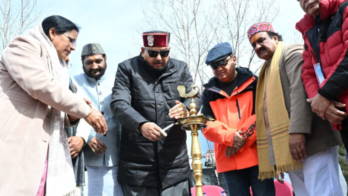 औली में गूंजा शीत उत्सव का शंखनाद