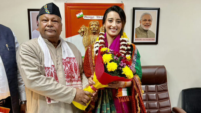 श्वेता महारा सैल्यूट तिरंगा संगठन में उत्तराखंड राज्य महिला प्रकोष्ठ की अध्यक्ष बनीं