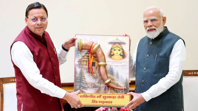 सीएम धामी ने पीएम मोदी से की मुलाकात, उत्तराखंड आगमन का दिया निमंत्रण