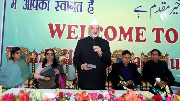 108 भाषाओं में गूंजा शांति और एकता का पैगाम