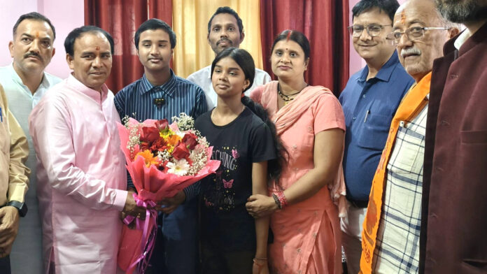 उत्तराखंड बोर्ड परीक्षाओं के परिणाम घोषित, बेटियों ने फिर गाड़े सफलता के झंडे