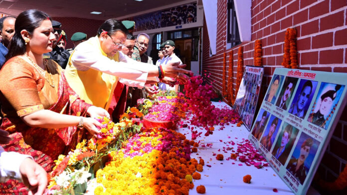 मुख्यमंत्री धामी ने 60 वीर नारियों और 80 पूर्व सैनिकों को सम्मानित किया