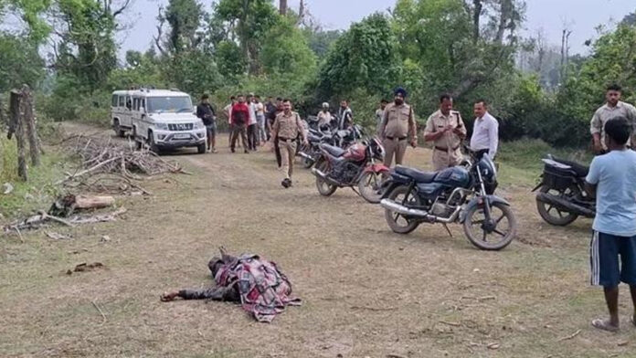 जंगली हाथी ने दो लोगों को कुचलकर उतारा मौत के घाट