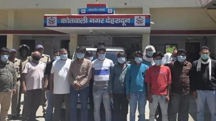 हाईप्रोफाइल जुए का भंडाफोड़, 18 आरोपी चढ़े पुलिस के हत्थे