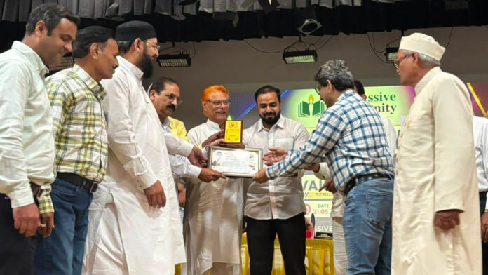 250 मेधावियों और 26 समाजसेवियों का हुआ सम्मान